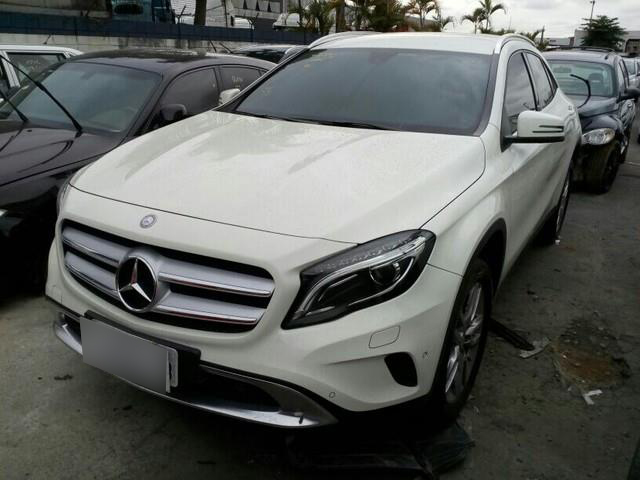 LOTE 028 Mercedes-Benz GLA 200 Style 2016